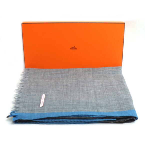 HERMES Gray Scarf - Picture 5 of 5